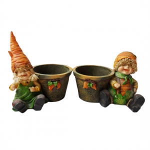  Carrot head boy and girl sitting figurine Pot