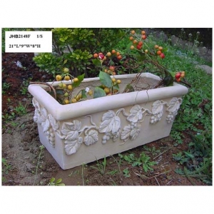 21“L rectangle resin garden planter